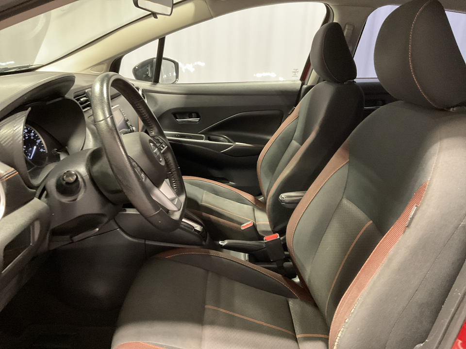 2021 Nissan Versa SR