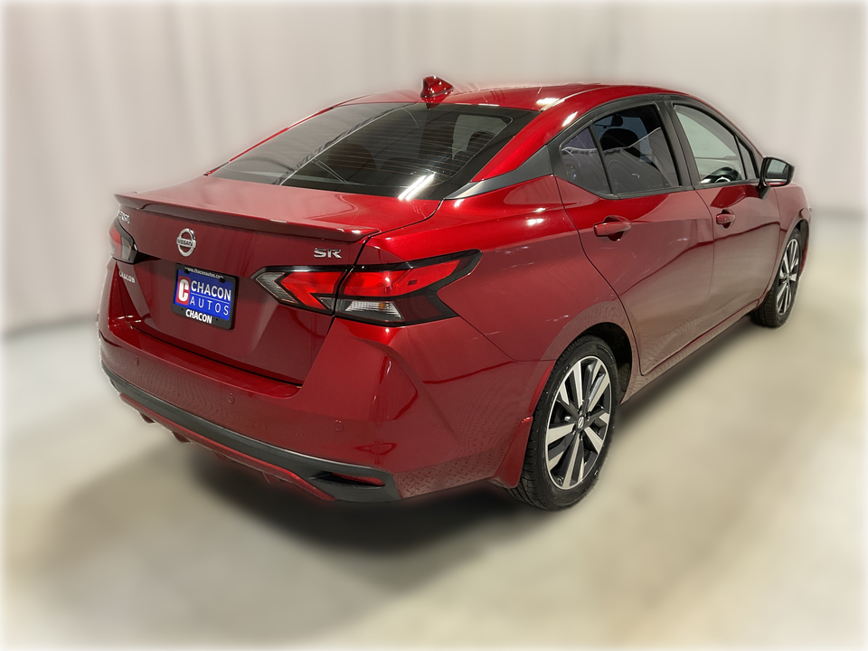 2021 Nissan Versa SR