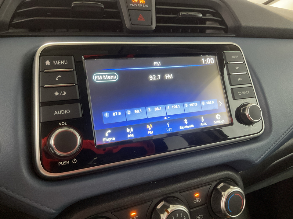 2025 Nissan Versa SV