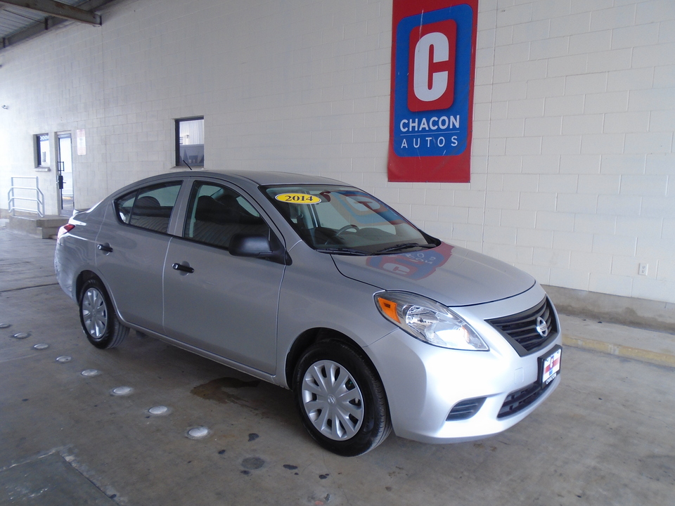 2014 Nissan Versa 1.6 S 4A