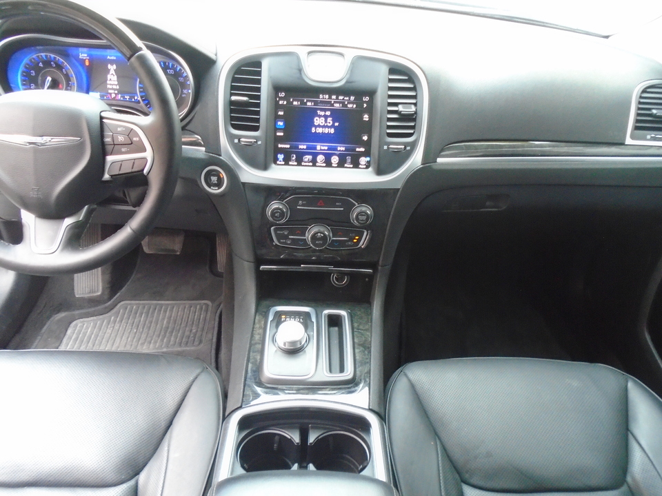 2015 Chrysler 300 C RWD