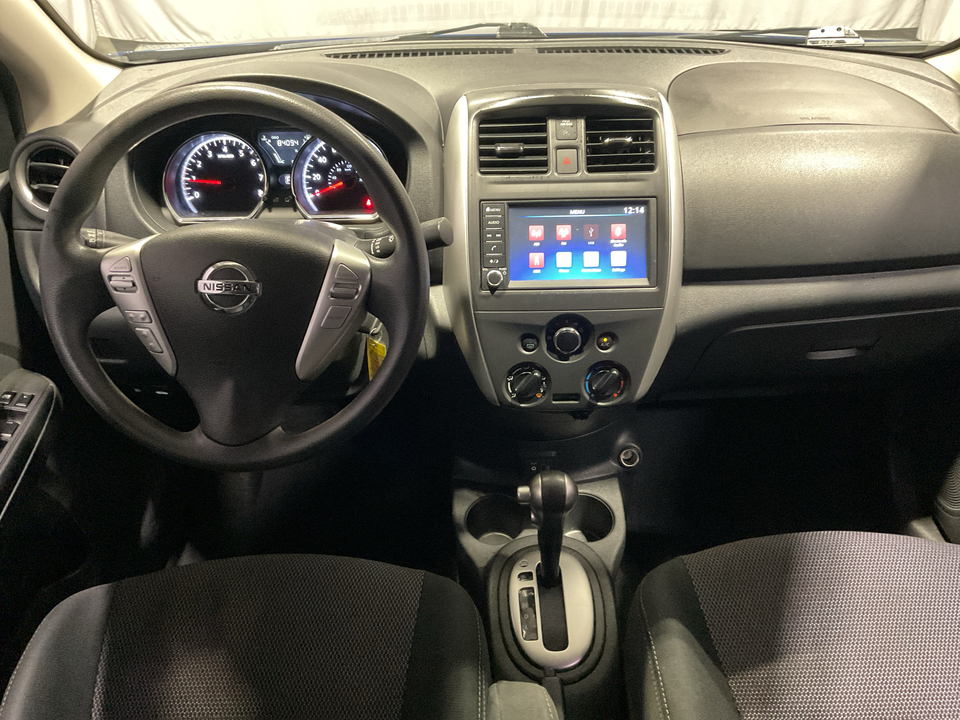2019 Nissan Versa 1.6 SV Sedan