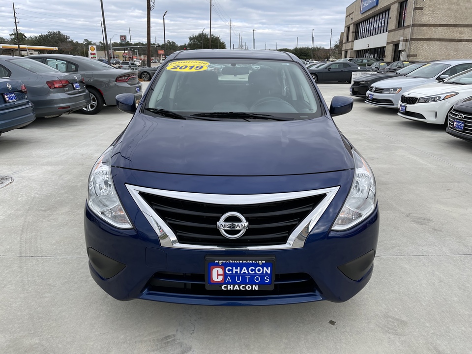 2019 Nissan Versa 1.6 SV Sedan