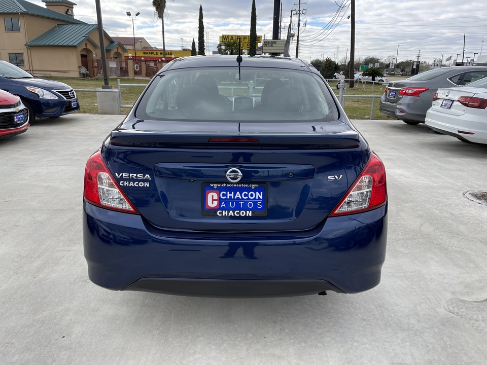 2019 Nissan Versa 1.6 SV Sedan