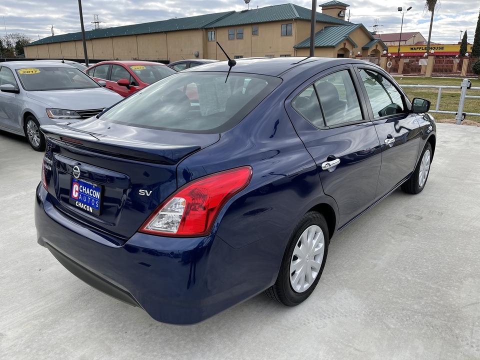 2019 Nissan Versa 1.6 SV Sedan