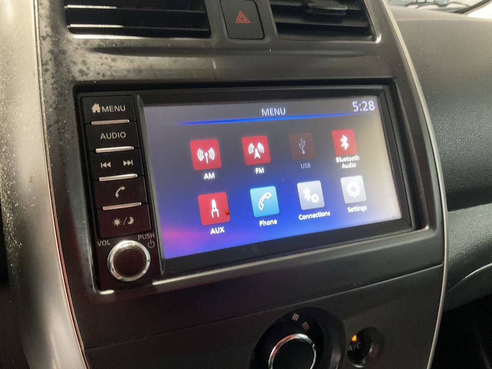 2019 Nissan Versa 1.6 SV Sedan