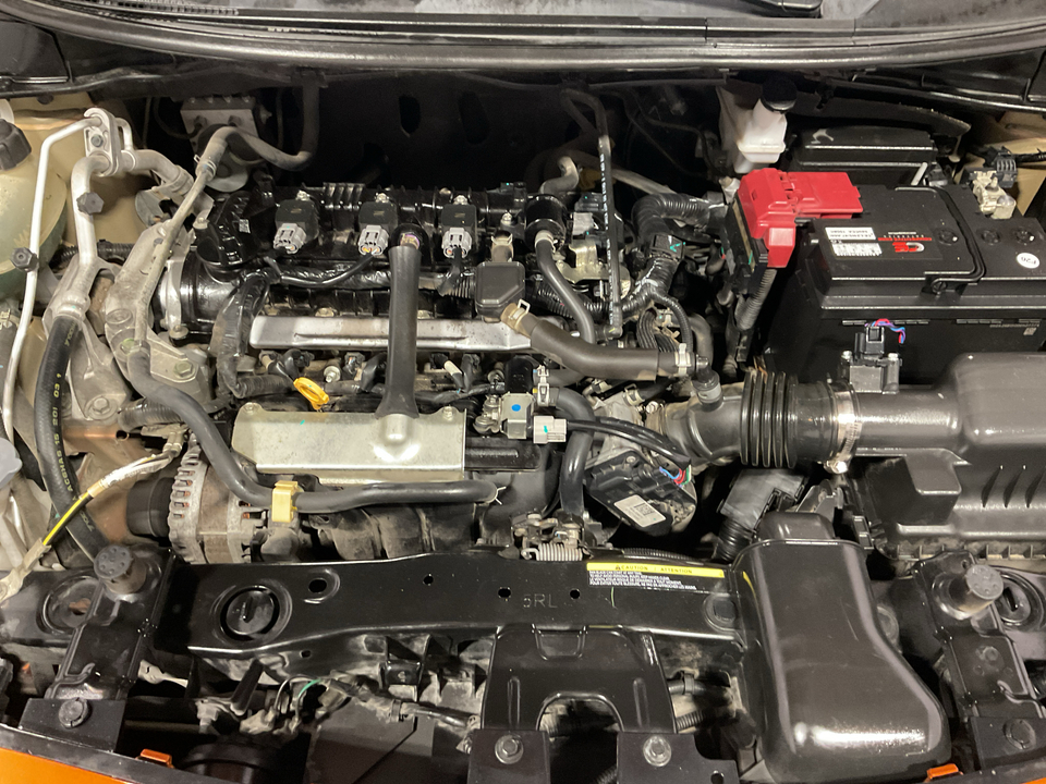 2021 Nissan Versa SR