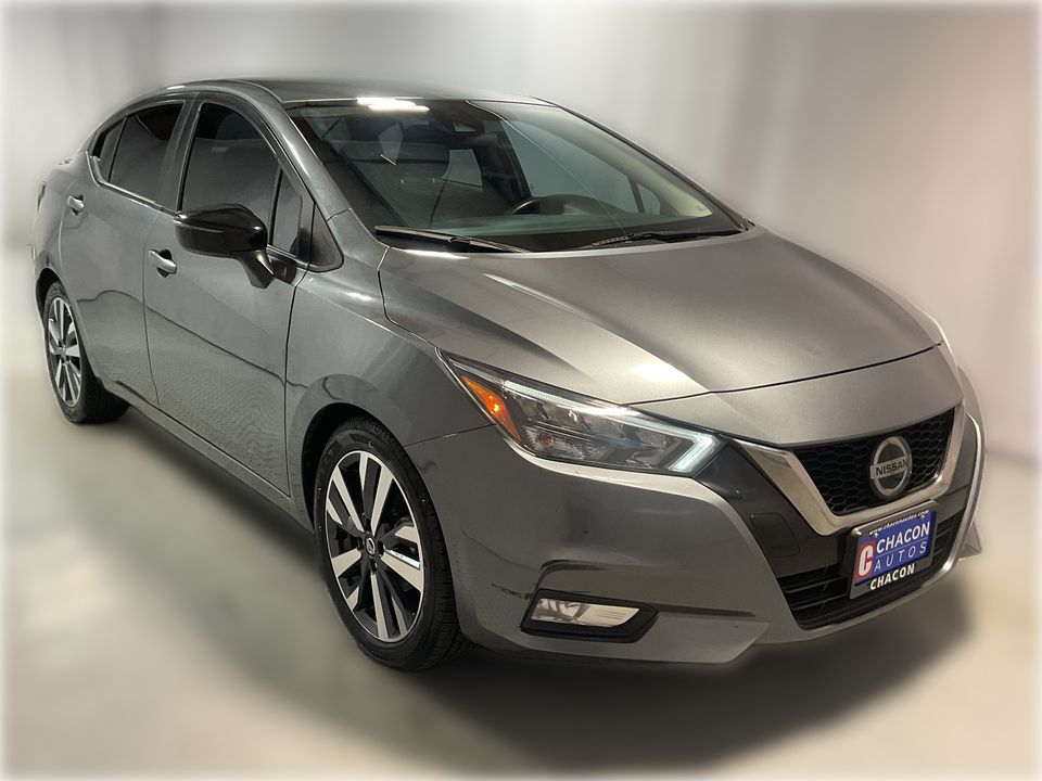 2021 Nissan Versa SR