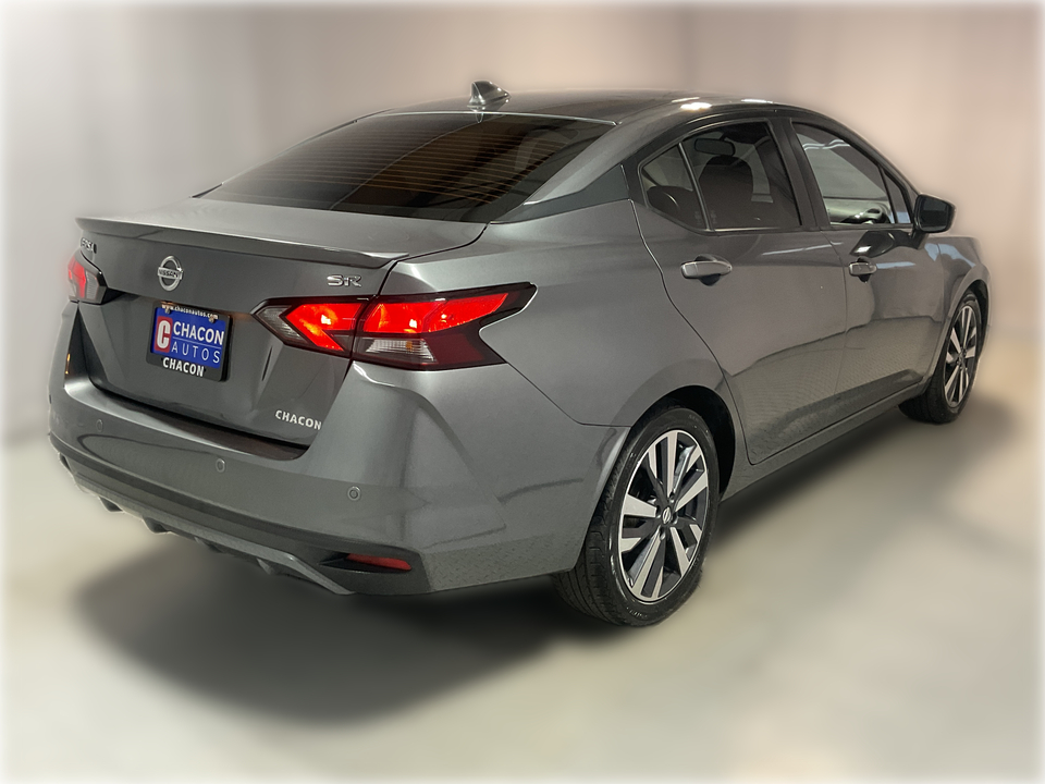 2021 Nissan Versa SR