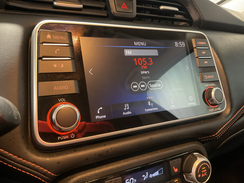 2021 Nissan Versa SR