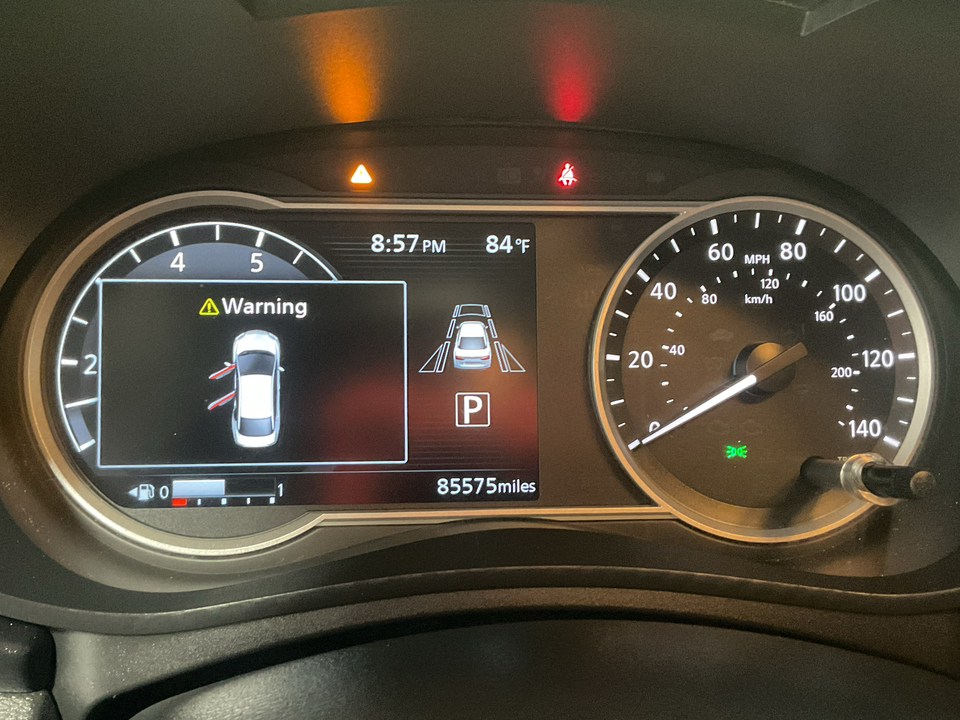 2021 Nissan Versa SR