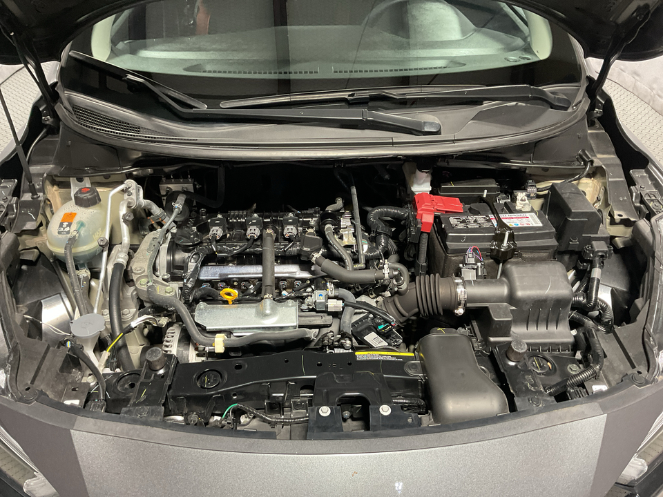 2024 Nissan Versa SR