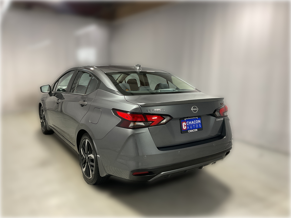 2024 Nissan Versa SR