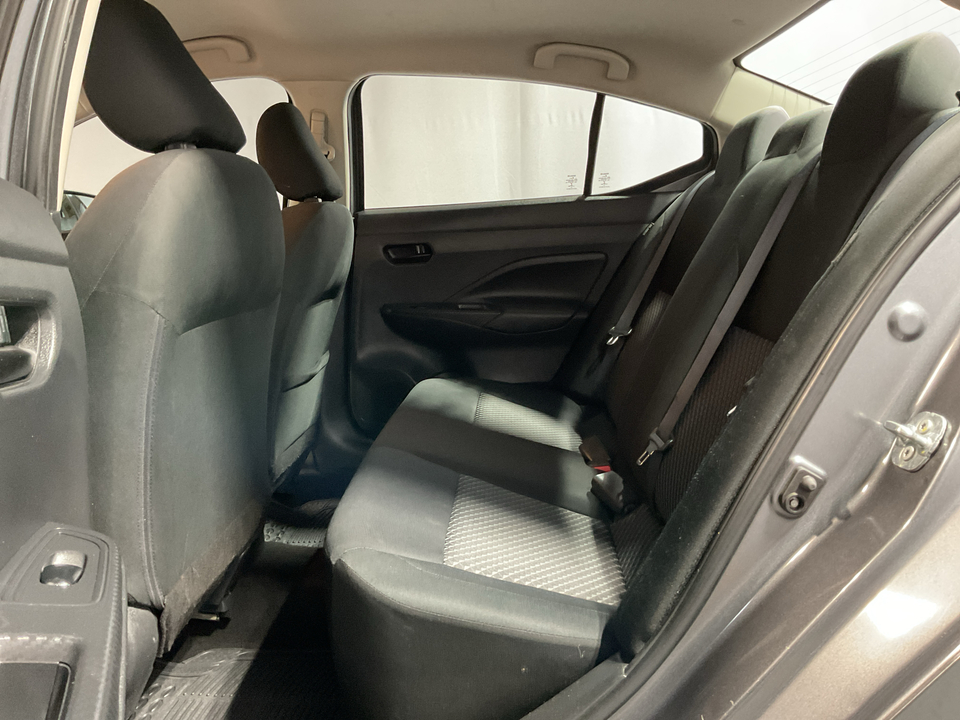2021 Nissan Versa S CVT