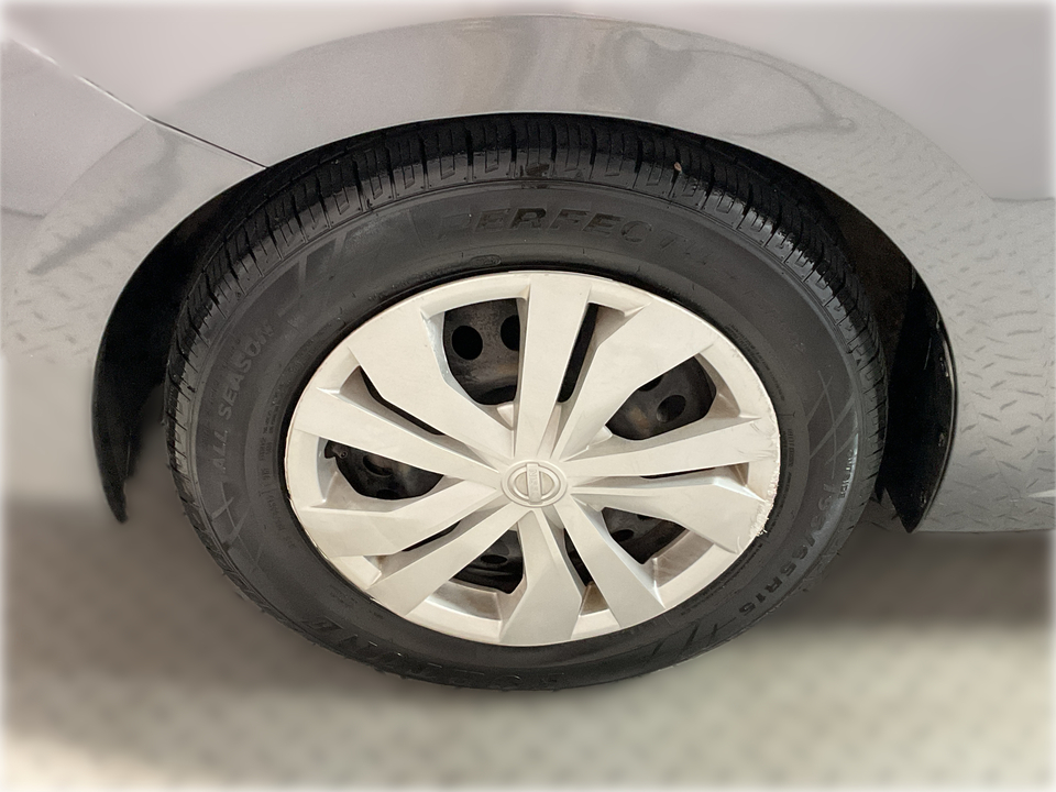 2021 Nissan Versa S CVT
