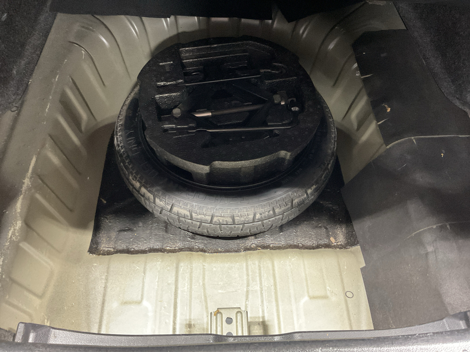 2021 Nissan Versa S CVT