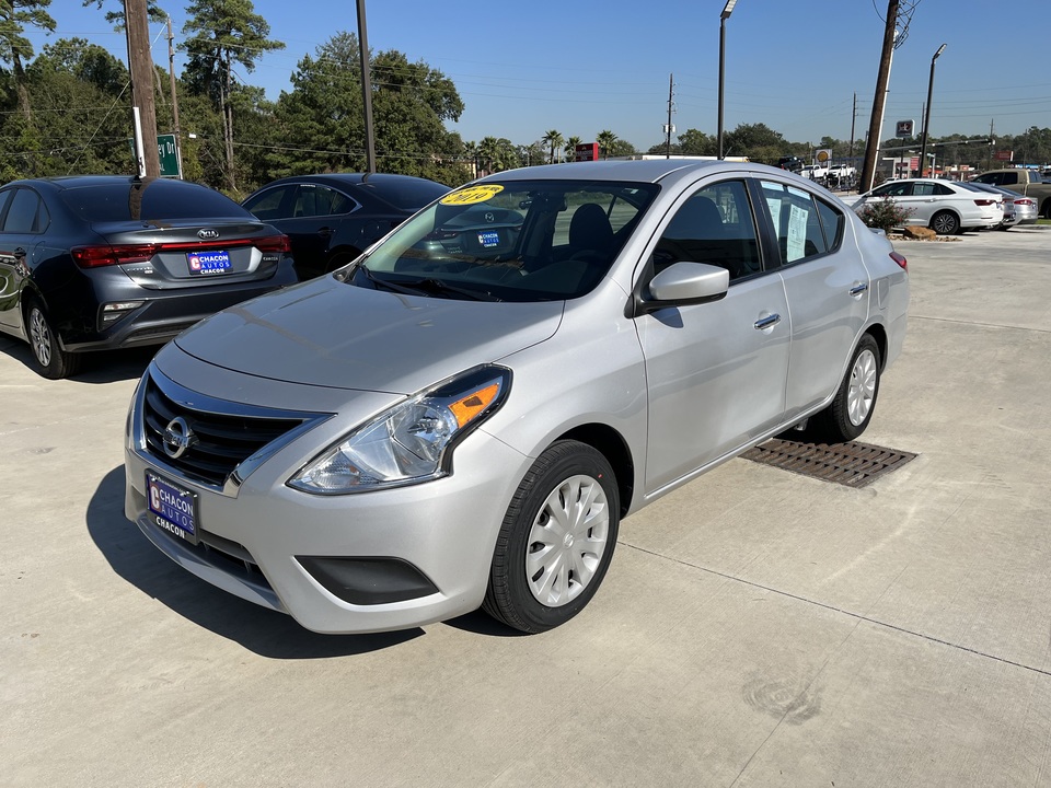 2019 Nissan Versa 1.6 SV Sedan