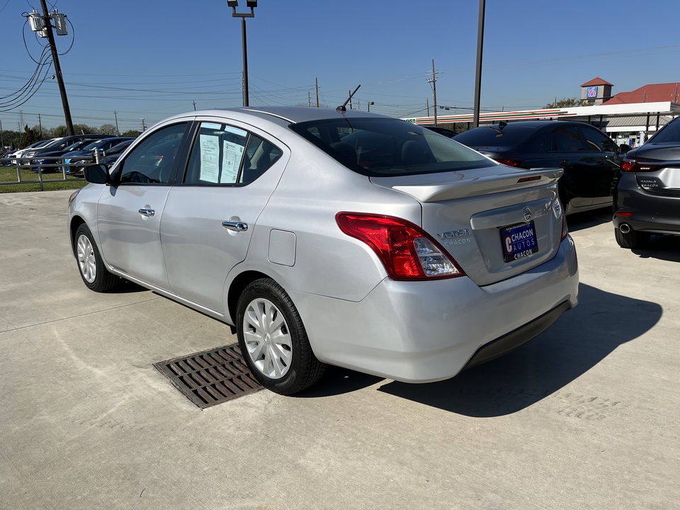 2019 Nissan Versa 1.6 SV Sedan