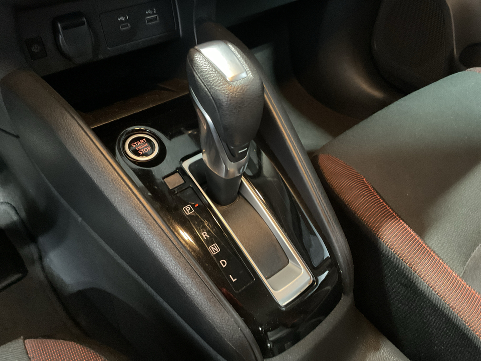 2024 Nissan Versa SR