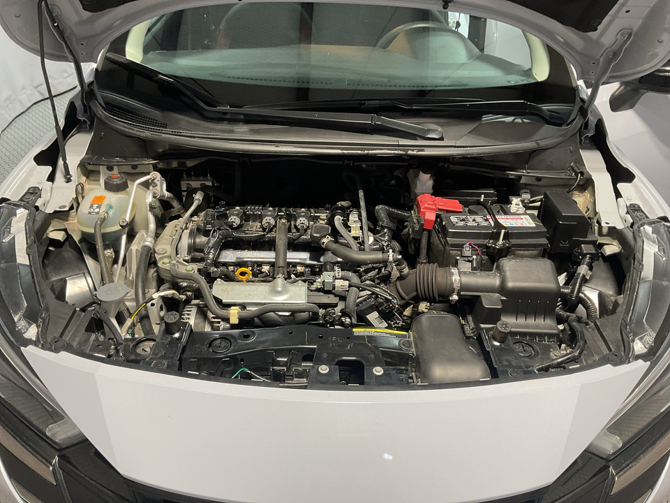 2024 Nissan Versa SR