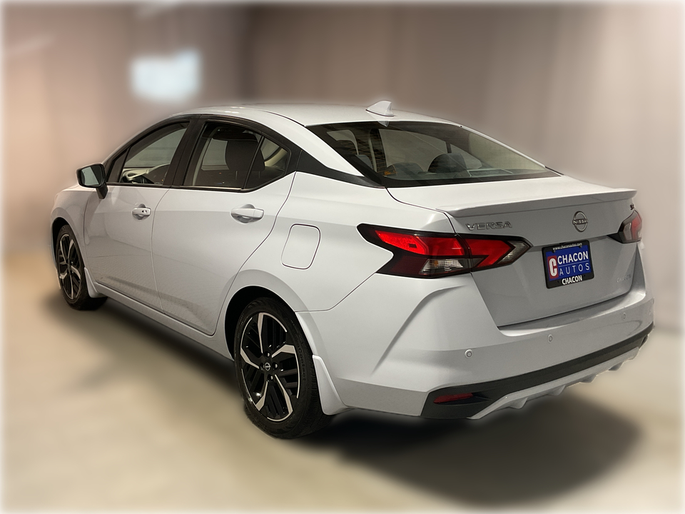 2024 Nissan Versa SR