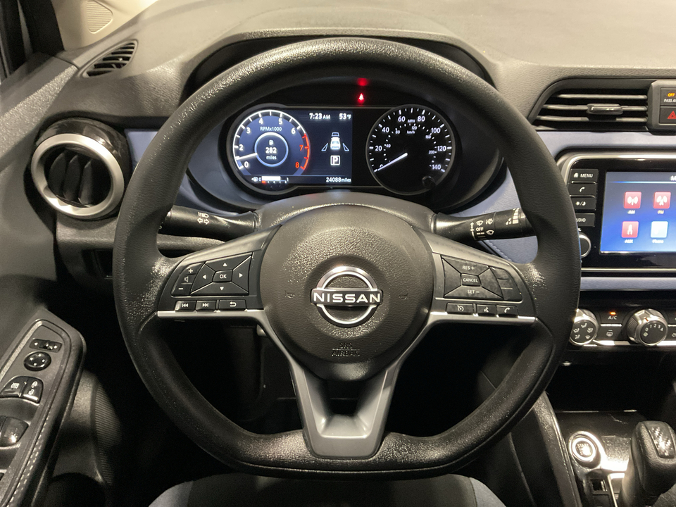 2023 Nissan Versa SV