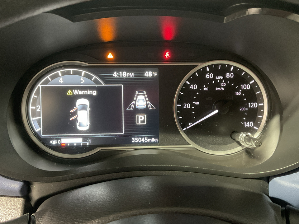 2023 Nissan Versa SV