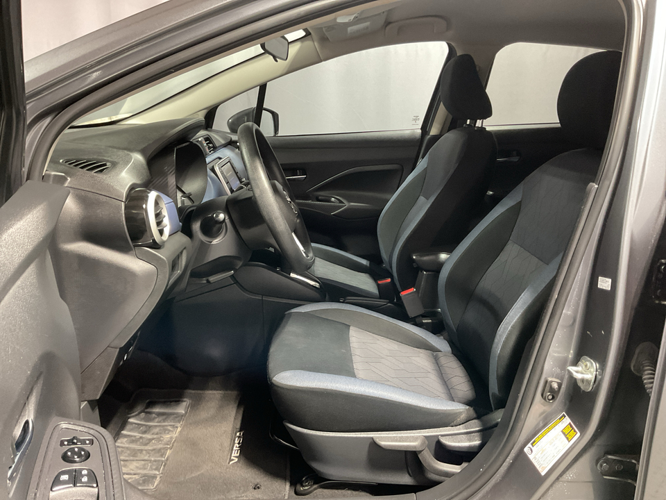 2023 Nissan Versa SV