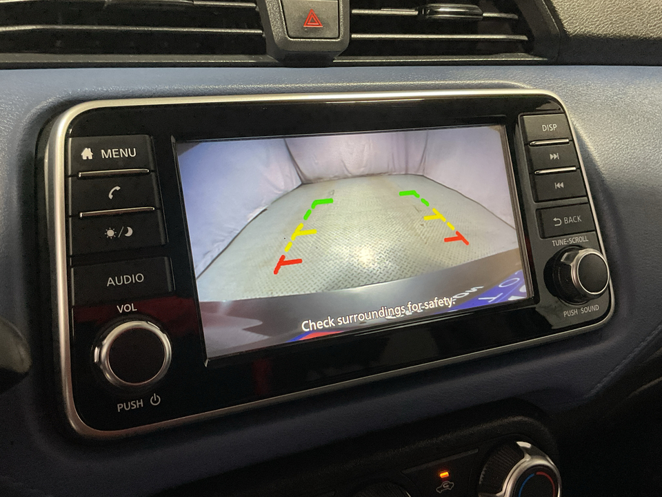 2023 Nissan Versa SV