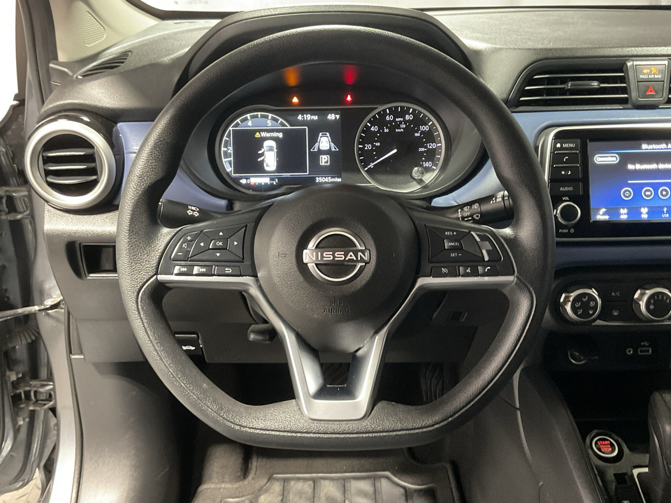 2023 Nissan Versa SV