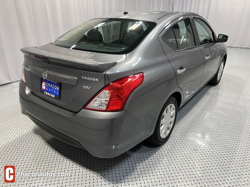 2019 Nissan Versa 1.6 SV Sedan