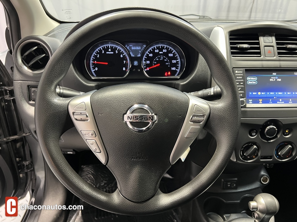 2019 Nissan Versa 1.6 SV Sedan