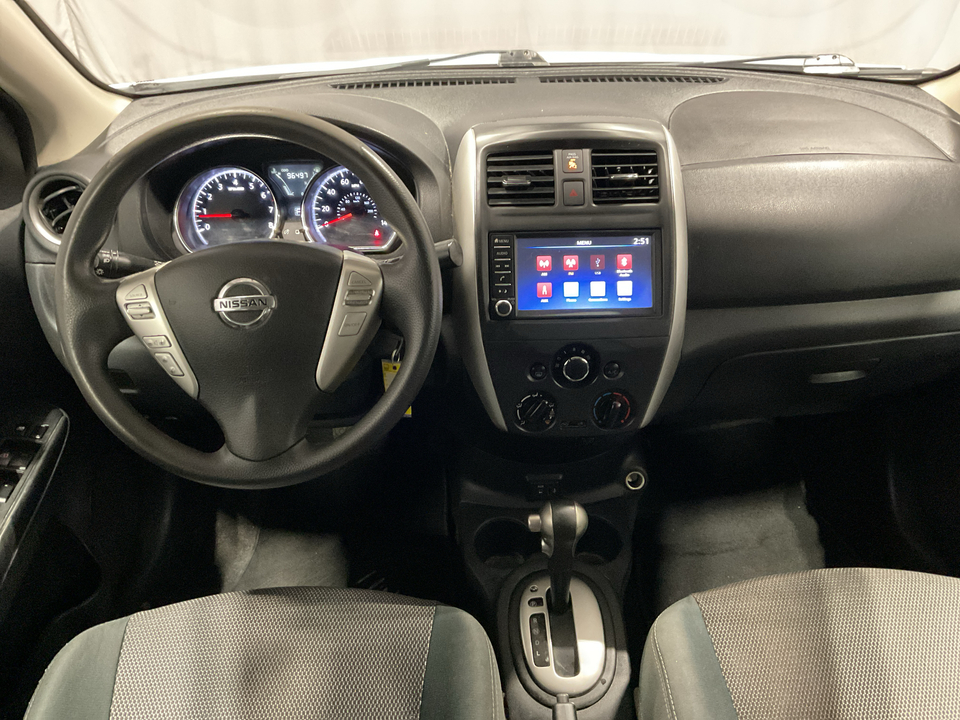 2019 Nissan Versa 1.6 SV Sedan