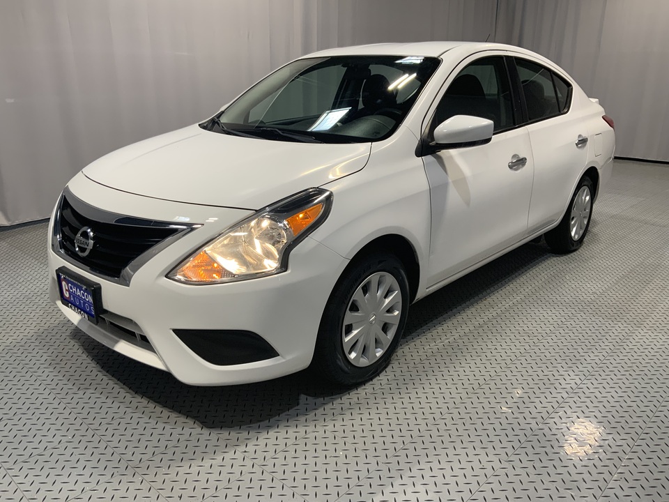 2019 Nissan Versa 1.6 SV Sedan