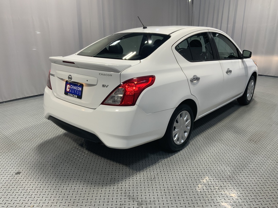 2019 Nissan Versa 1.6 SV Sedan