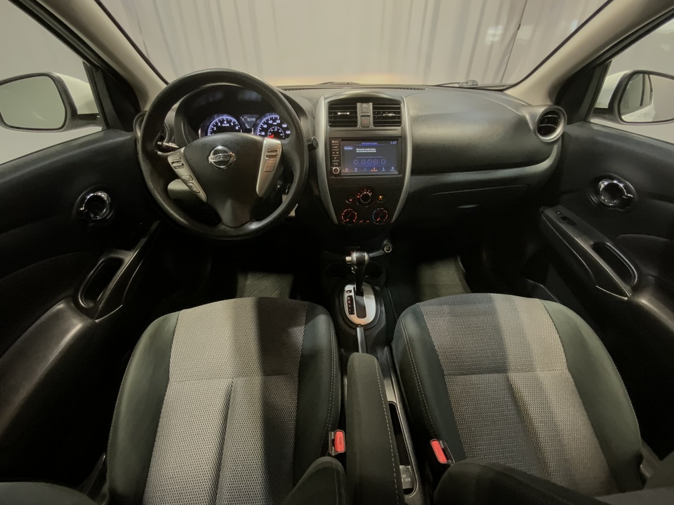 2019 Nissan Versa 1.6 SV Sedan