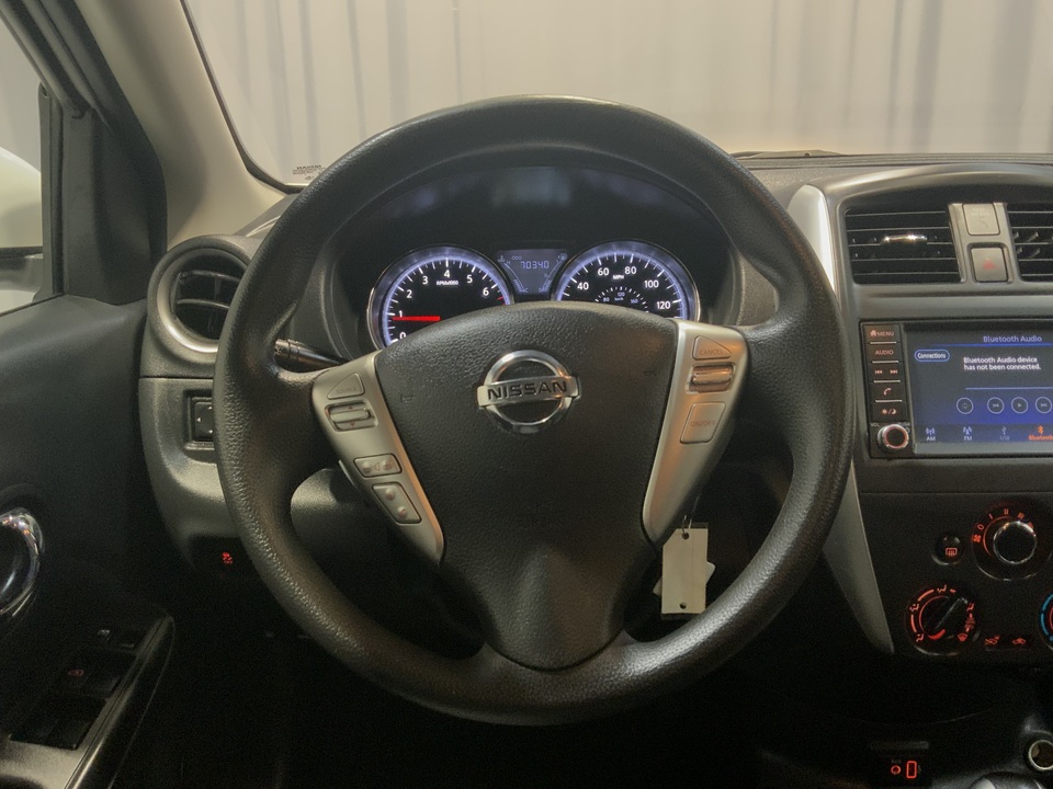 2019 Nissan Versa 1.6 SV Sedan