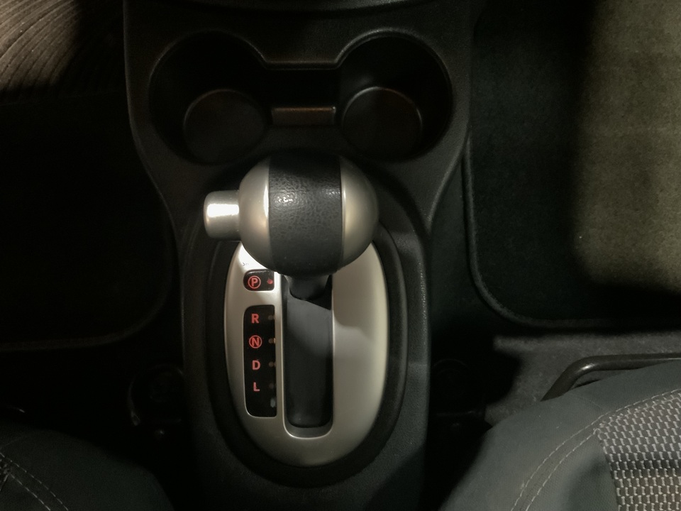 2019 Nissan Versa 1.6 SV Sedan
