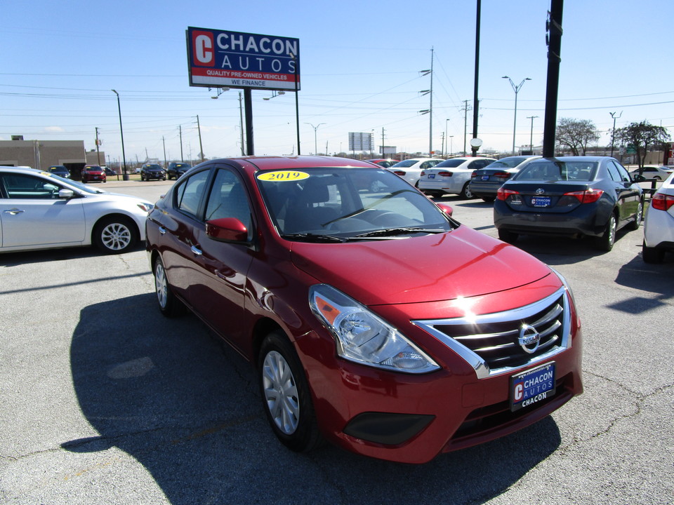 2019 Nissan Versa 1.6 SV Sedan