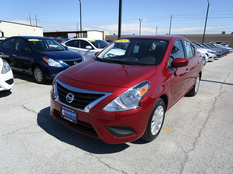 2019 Nissan Versa 1.6 SV Sedan