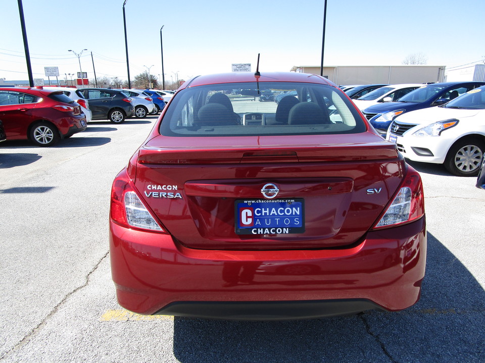 2019 Nissan Versa 1.6 SV Sedan