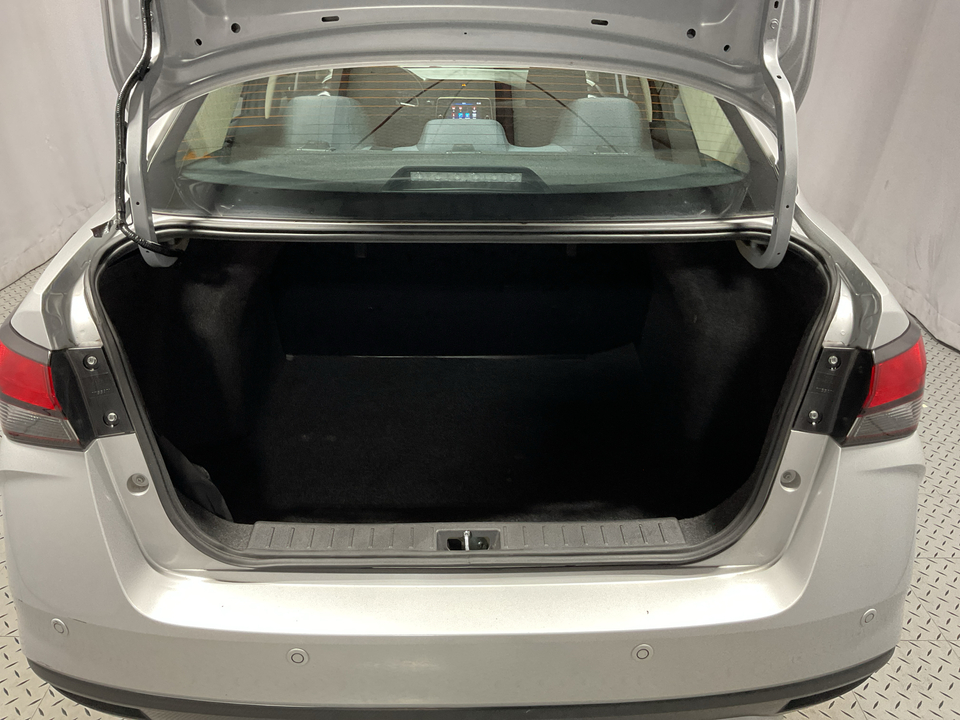 2023 Nissan Versa S CVT