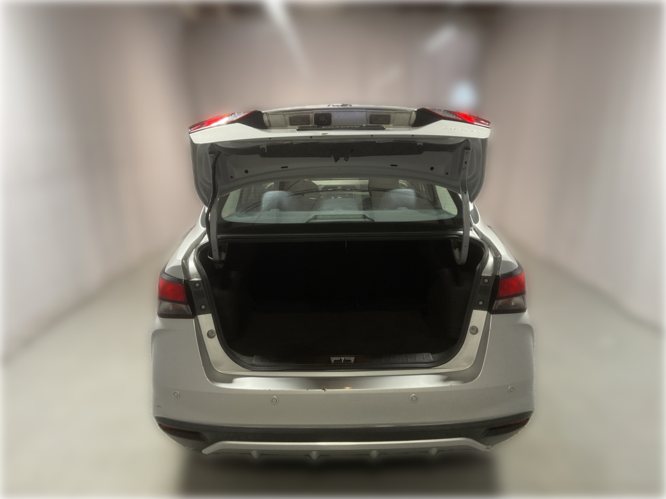 2020 Nissan Versa SV
