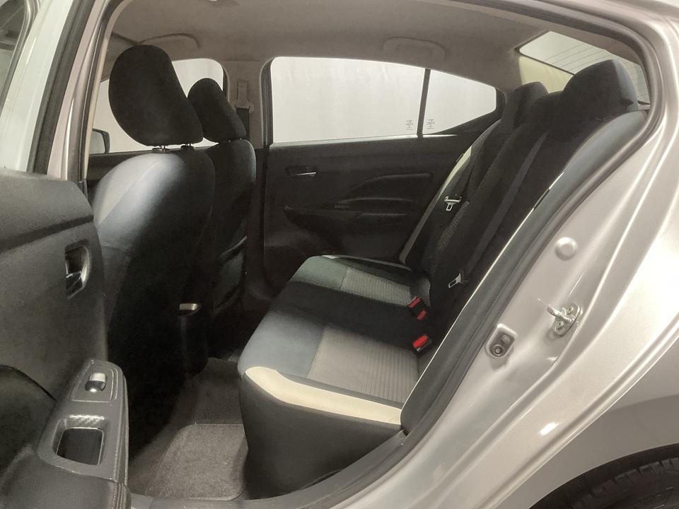 2020 Nissan Versa SV