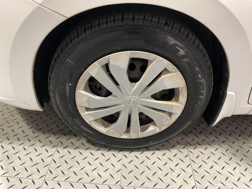 2021 Nissan Versa S CVT