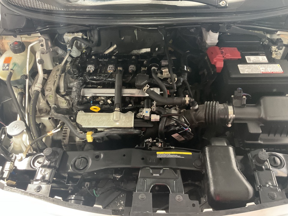 2021 Nissan Versa S CVT