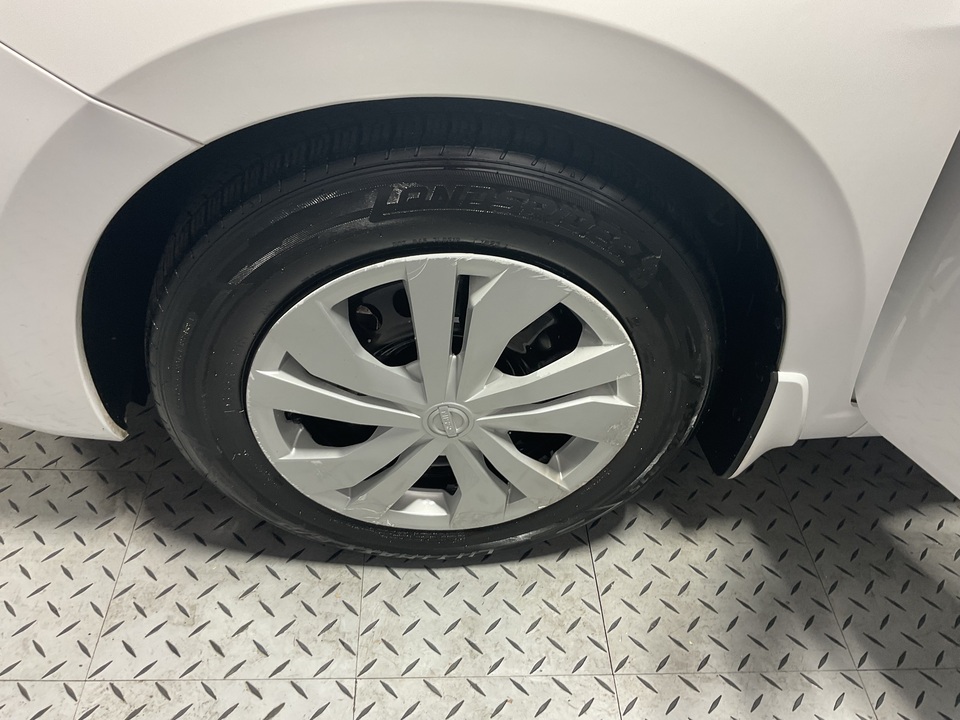 2021 Nissan Versa S CVT