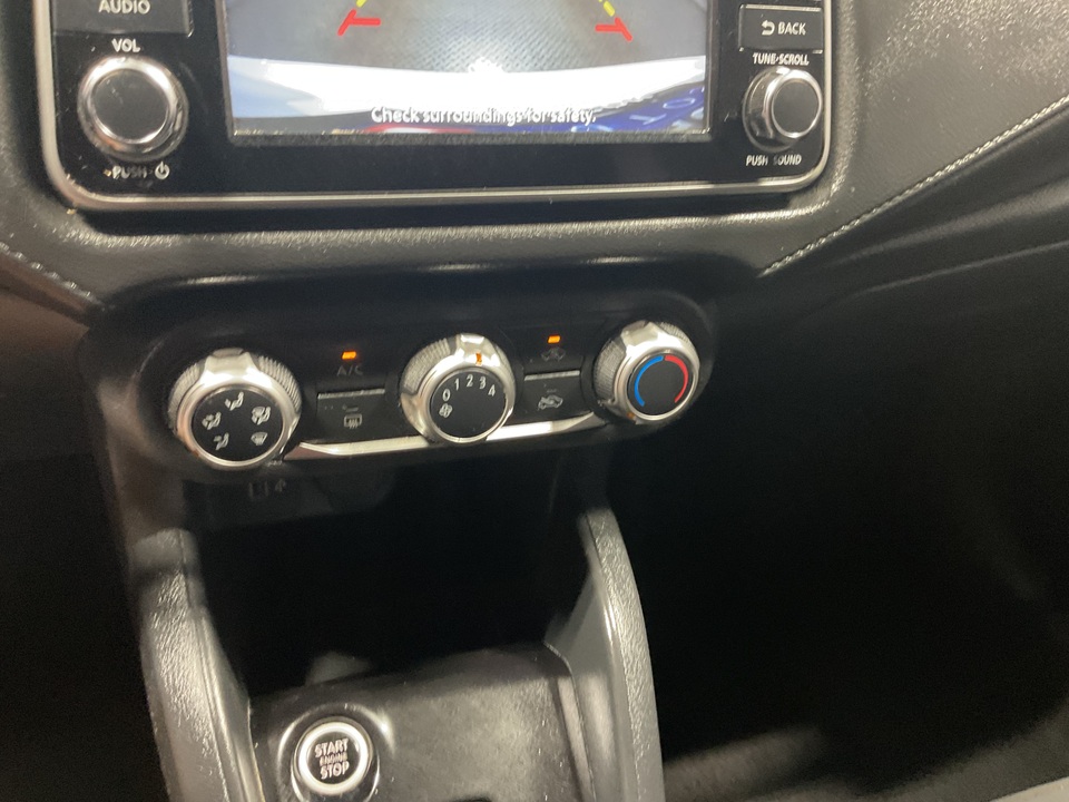 2021 Nissan Versa S CVT