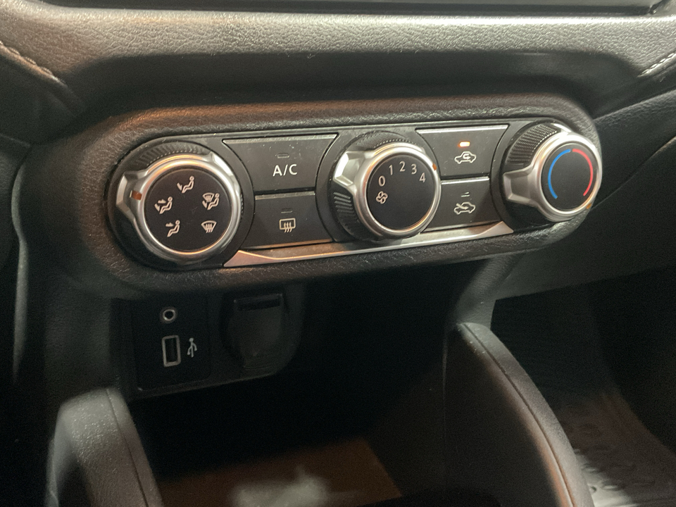 2021 Nissan Versa S CVT