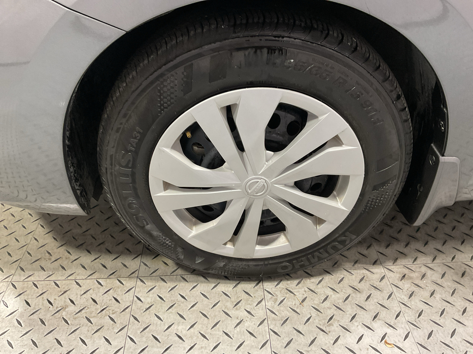 2025 Nissan Versa S CVT